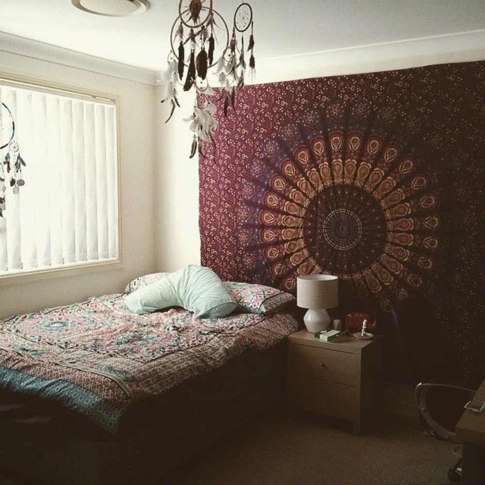 OFFER UP AND IT’s YOURS :)! TAPESTRY❁